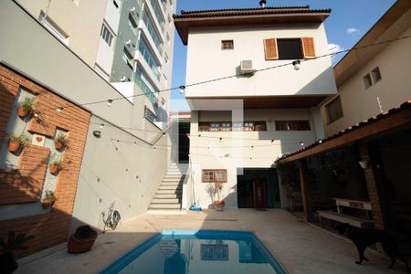 Casa à venda com 400m², 5 quartos e 3 vagas Casa à venda com 400m², 5 quartos e 3 vagasFachada fundos