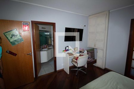 Suíte 1 de casa à venda com 5 quartos, 400m² em Vila da Saúde, São Paulo
