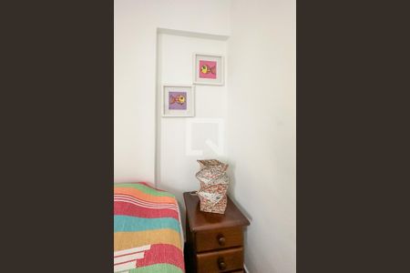 Quarto 1 de apartamento para alugar com 2 quartos, 70m² em Jardim Belmar, Guarujá