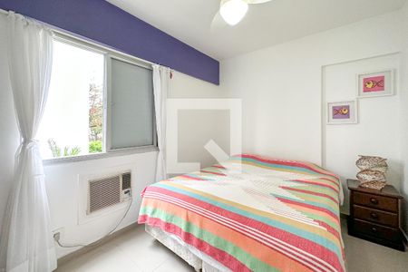 Quarto 1 de apartamento para alugar com 2 quartos, 70m² em Jardim Belmar, Guarujá