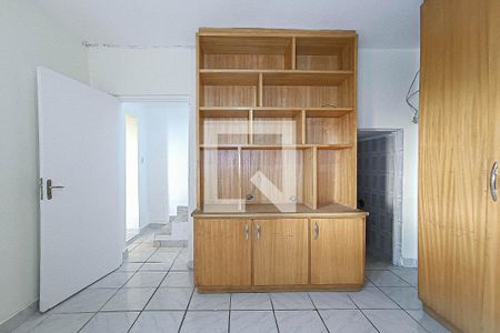 Casa para alugar com 90m², 2 quartos e sem vagaSuíte