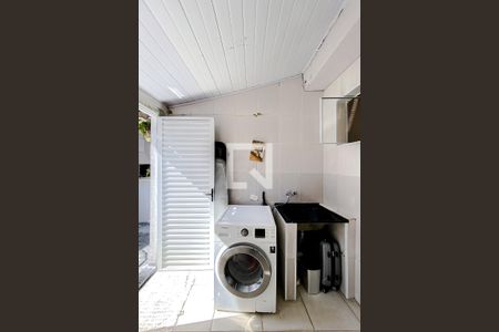 Casa à venda com 110m², 2 quartos e 2 vagasLavanderia