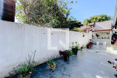 Casa à venda com 110m², 2 quartos e 2 vagasQuintal