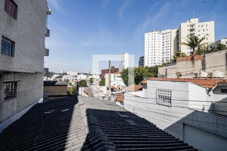 Casa à venda com 196m², 3 quartos e 3 vagasQuintal