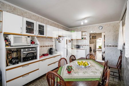 Casa à venda com 196m², 3 quartos e 3 vagasCozinha