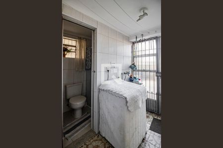 Casa à venda com 196m², 3 quartos e 3 vagasÁrea de Serviço