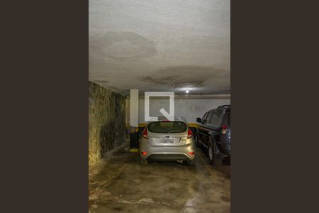 Apartamento para alugar com 107m², 2 quartos e 2 vagas Apartamento para alugar com 107m², 2 quartos e 2 vagasGaragem