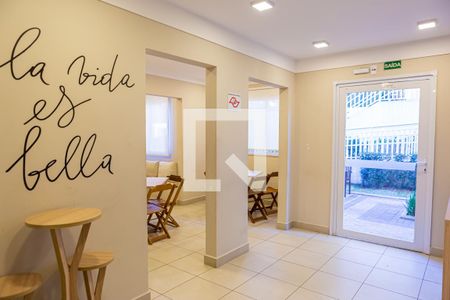 Apartamento para alugar com 41m², 2 quartos e sem vaga Apartamento para alugar com 41m², 2 quartos e sem vagaÁrea comum - Salão de festas