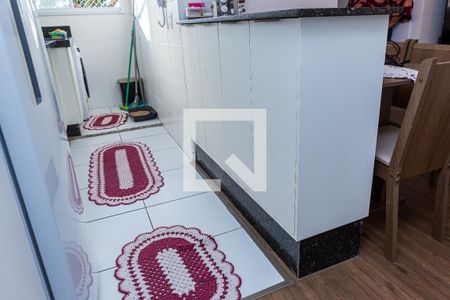 Apartamento para alugar com 41m², 2 quartos e sem vaga Apartamento para alugar com 41m², 2 quartos e sem vagaCozinha - Armários