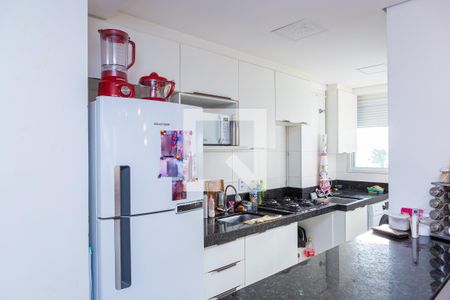 Cozinha de apartamento para alugar com 2 quartos, 41m² em Vila Penteado, São Paulo