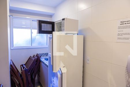 Apartamento para alugar com 41m², 2 quartos e sem vaga Apartamento para alugar com 41m², 2 quartos e sem vagaÁrea comum - Salão de festas
