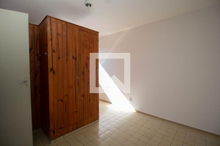 Casa para alugar com 150m², 4 quartos e 2 vagas Casa para alugar com 150m², 4 quartos e 2 vagasQuarto 2