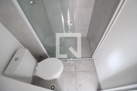 Banheiro  de apartamento para alugar com 1 quarto, 39m² em Várzea da Barra Funda, São Paulo