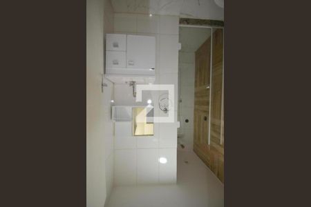 Casa à venda com 80m², 2 quartos e sem vagaÁrea de serviço