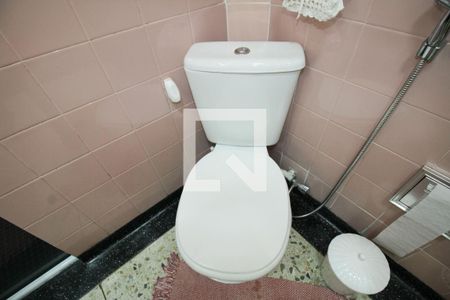 Casa à venda com 250m², 3 quartos e 4 vagasBanheiro 2