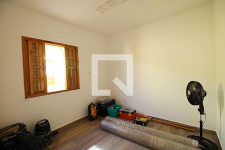 Casa à venda com 250m², 3 quartos e 4 vagasEdícula