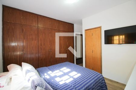 Casa à venda com 250m², 3 quartos e 4 vagasQuarto 1