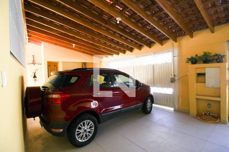Casa à venda com 250m², 3 quartos e 4 vagasGaragem