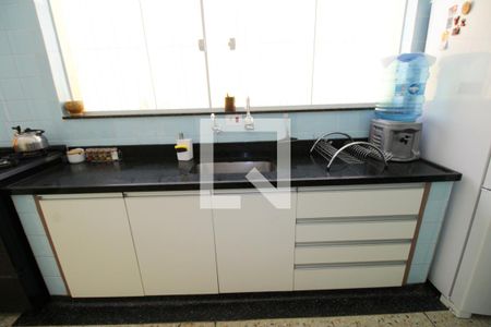 Casa à venda com 250m², 3 quartos e 4 vagasCozinha