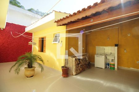 Casa à venda com 250m², 3 quartos e 4 vagasQuintal