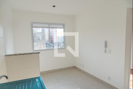 Apartamento à venda com 33m², 2 quartos e sem vagaSala/cozinha