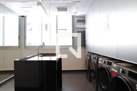 Studio para alugar com 17m², 1 quarto e sem vaga Studio para alugar com 17m², 1 quarto e sem vagaLavanderia