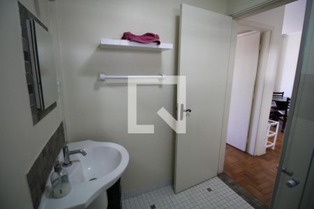 Banheiro de apartamento para alugar com 1 quarto, 60m² em Vila Mariana, São Paulo