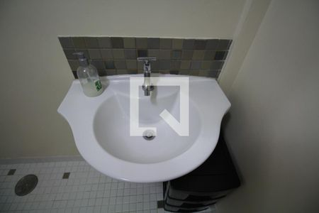 Banheiro de apartamento para alugar com 1 quarto, 60m² em Vila Mariana, São Paulo