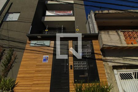 Apartamento para alugar com 48m², 2 quartos e sem vaga Apartamento para alugar com 48m², 2 quartos e sem vagaFachada