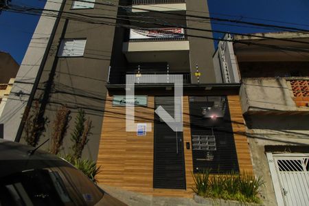 Apartamento para alugar com 48m², 2 quartos e sem vaga Apartamento para alugar com 48m², 2 quartos e sem vagaFachada