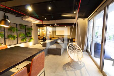 Apartamento à venda com 70m², 1 quarto e sem vagaÁrea comum