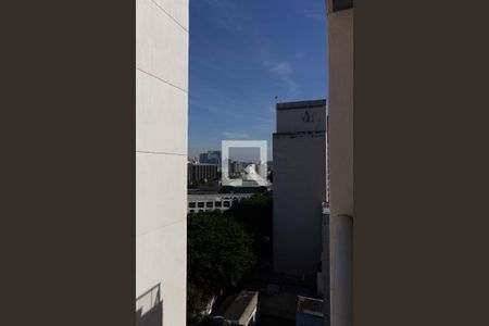 Apartamento à venda com 70m², 1 quarto e sem vagaÁrea comum