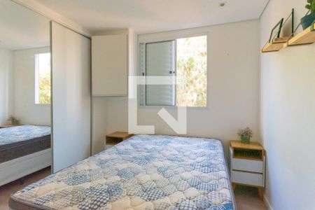 Quarto 1 de apartamento para alugar com 2 quartos, 43m² em Jardim São Gabriel, Campinas