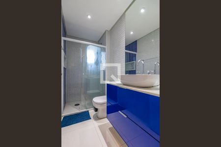Banheiro da Suíte 1 de apartamento à venda com 3 quartos, 134m² em Empresarial 18 do Forte, Barueri