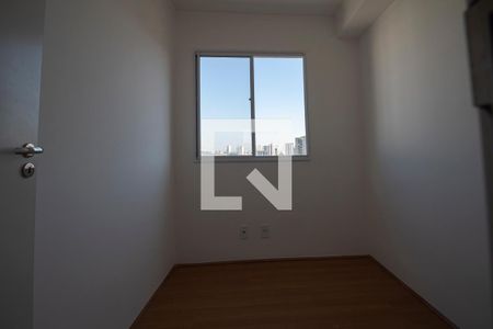 Quarto 2 de apartamento para alugar com 2 quartos, 37m² em Vila Independência, São Paulo