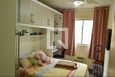 Quarto 1 de apartamento para alugar com 2 quartos, 50m² em Pechincha, Rio de Janeiro