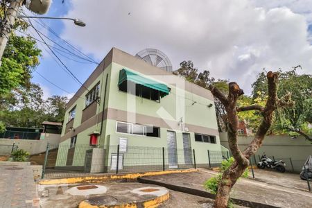 Apartamento para alugar com 50m², 2 quartos e 1 vagaÁrea comum - Salão de festas