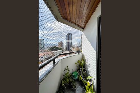 Apartamento à venda com 133m², 3 quartos e 2 vagasVaranda