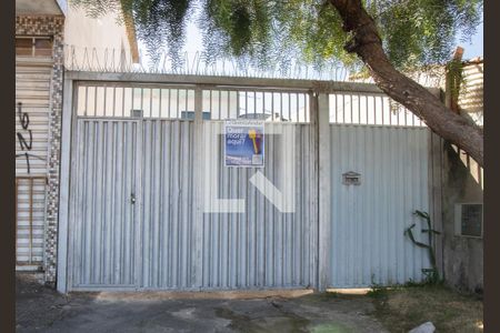 Casa à venda com 250m², 6 quartos e 6 vagasFachada