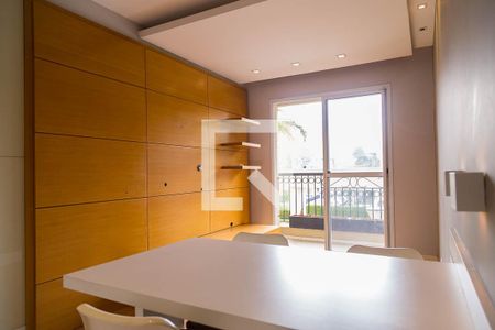 Sala de apartamento à venda com 2 quartos, 55m² em Vila Paulista, São Paulo