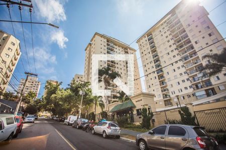 Apartamento para alugar com 55m², 2 quartos e 1 vaga Apartamento para alugar com 55m², 2 quartos e 1 vagaFachada