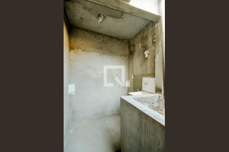 Casa à venda com 60m², 2 quartos e sem vagaÁrea de Serviço