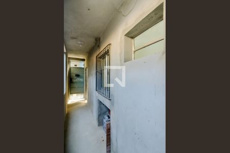 Casa à venda com 60m², 2 quartos e sem vagaCorredor Lateral 