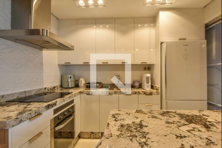 Apartamento para alugar com 73m², 2 quartos e 2 vagasCozinha