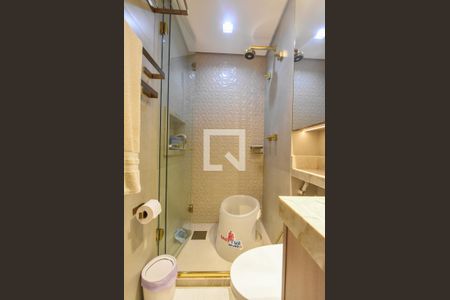 Apartamento para alugar com 73m², 2 quartos e 2 vagasBanheiro 02
