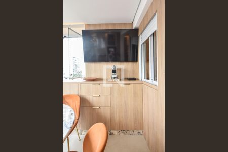 Apartamento para alugar com 73m², 2 quartos e 2 vagasVaranda
