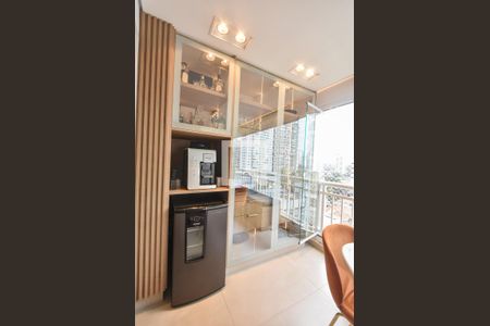 Apartamento para alugar com 73m², 2 quartos e 2 vagasVaranda