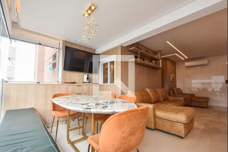 Apartamento para alugar com 73m², 2 quartos e 2 vagasVaranda