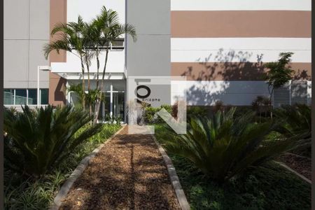 Apartamento para alugar com 73m², 2 quartos e 2 vagasFachada