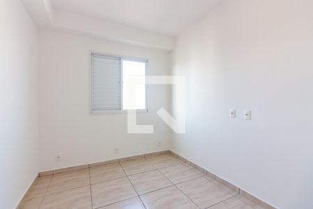 Quarto 1 de apartamento para alugar com 2 quartos, 59m² em Vila Osasco, Osasco